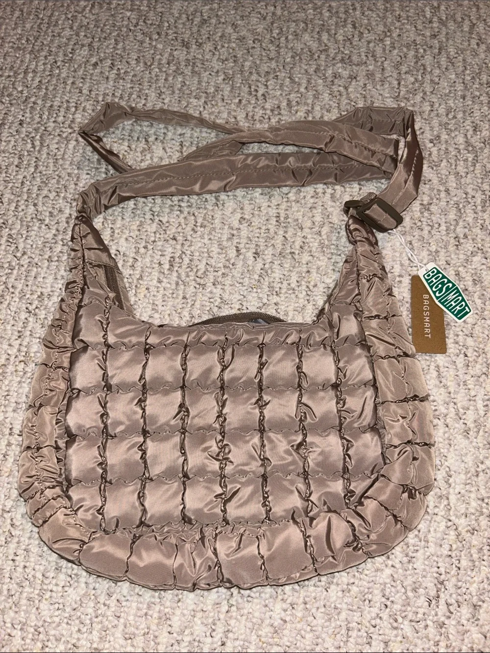 NWT Bagsmart Quilted Hobo Bag